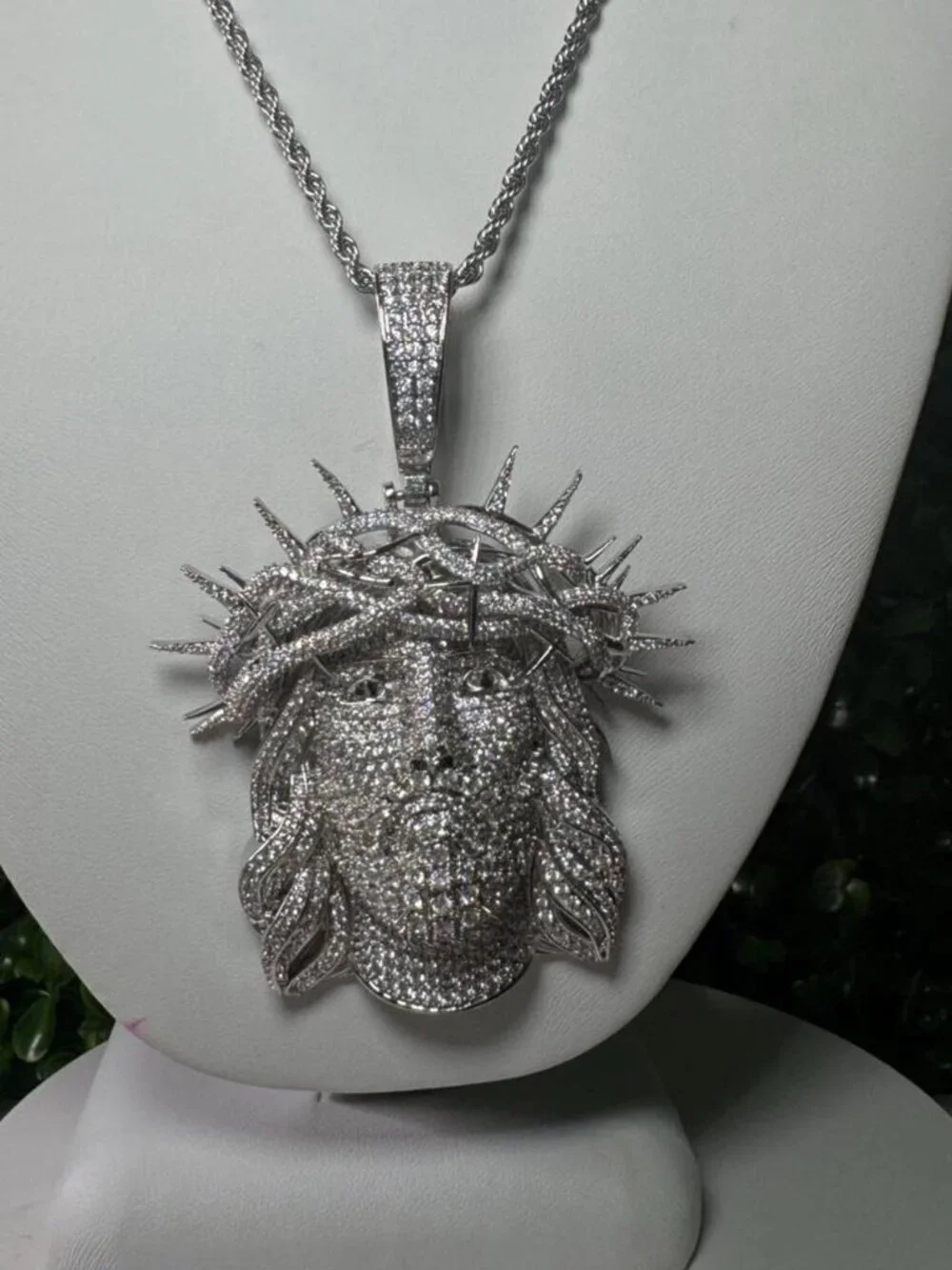 Jesus Piece With Crown with 24inch rope chain